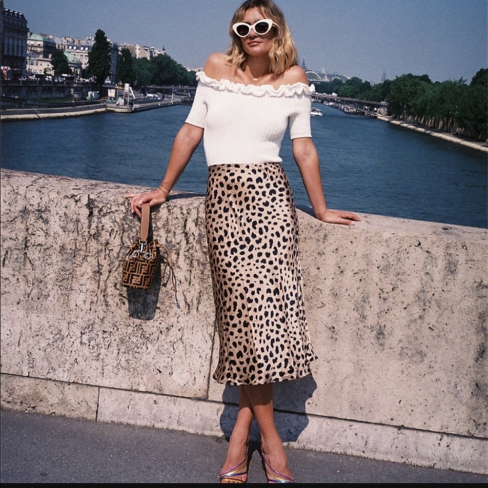 Iconic blogger-favorite cheetah print skirt